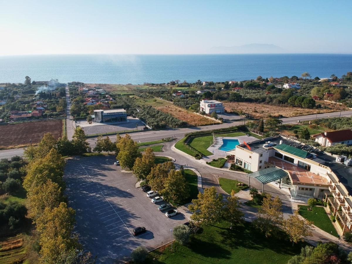 НОВА ГОДИНА 2026 В АЛЕКСАНДРУПОЛИС - HOTEL NEFELI ALEXANDROUPOLIS 4* / ПАКЕТ 2 НОЩУВКИ В ПЕРИОД: 30.12.2025 - 02.01.2026 3