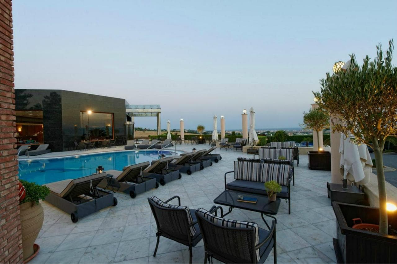 НОВА ГОДИНА 2026 КРАЙ СОЛУН - ROYAL HOTEL THESSALONIKI 4* / ПАКЕТ 3 НОЩУВКИ В ПЕРИОД: 29.12.2025 - 03.01.2026 4