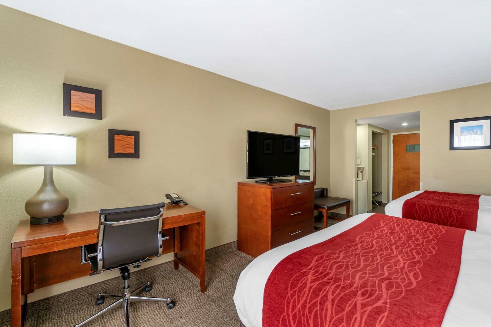 Comfort Inn Near Six Flags St. Louis 22