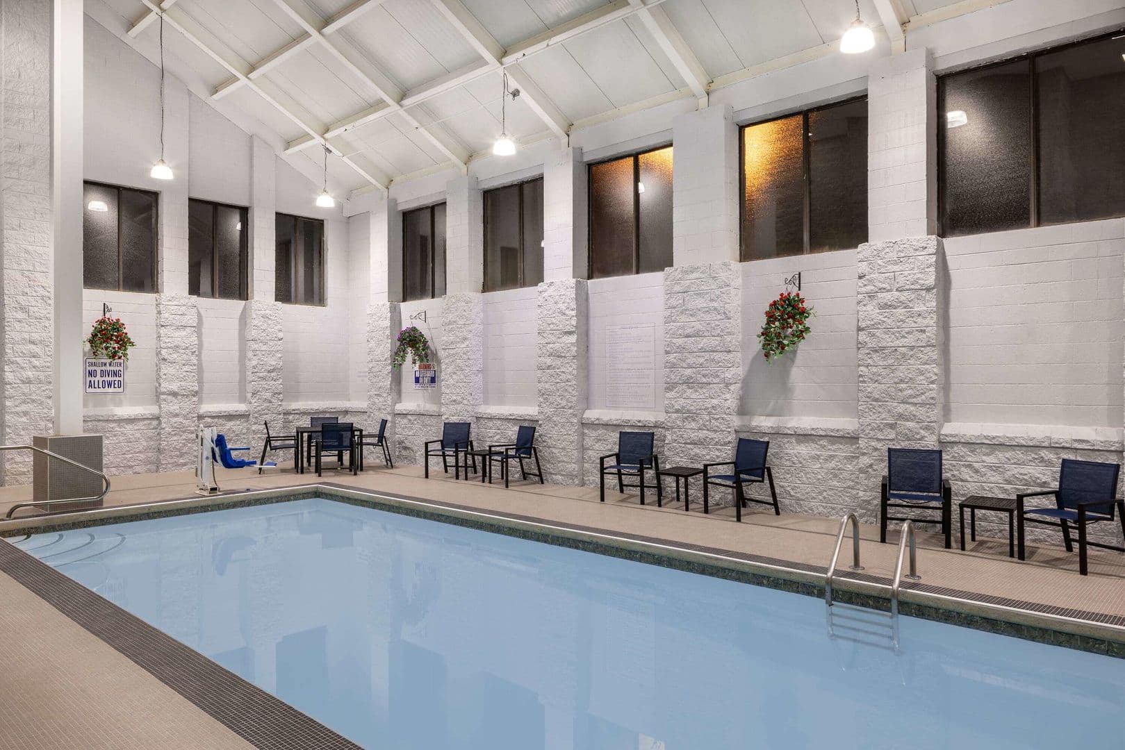 Graystone Lodge, Ascend Hotel Collection 4