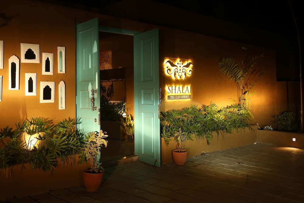 Shalai The Cliff Resort 3