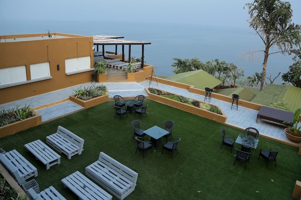 Shalai The Cliff Resort 20